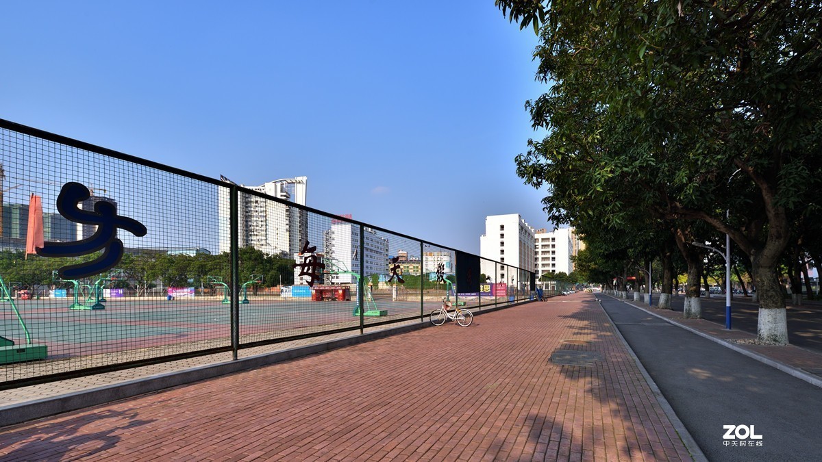 大学校园体育场馆