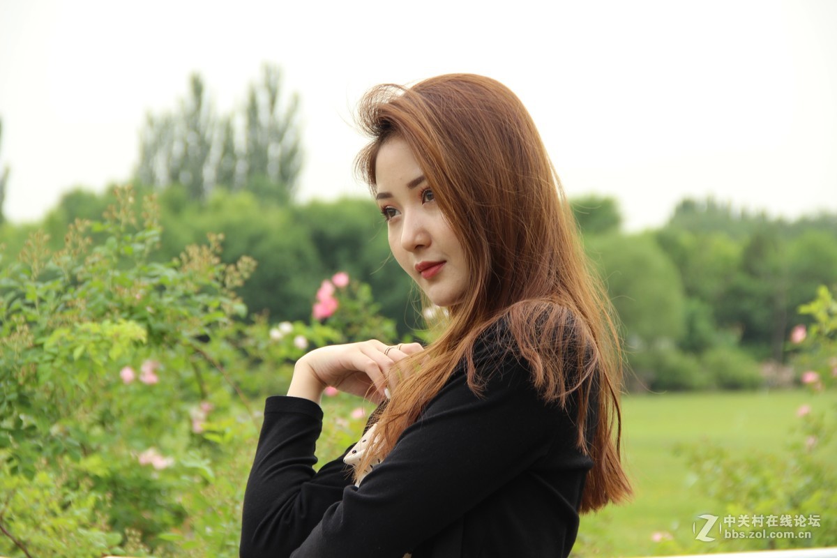 #夏天在哪里#奥森外拍美女