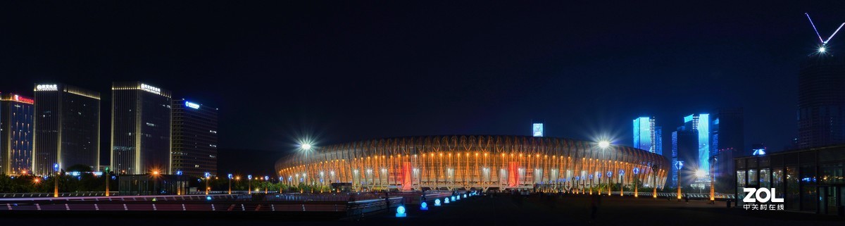 初次发贴，请多包涵！24-240拍的夜景