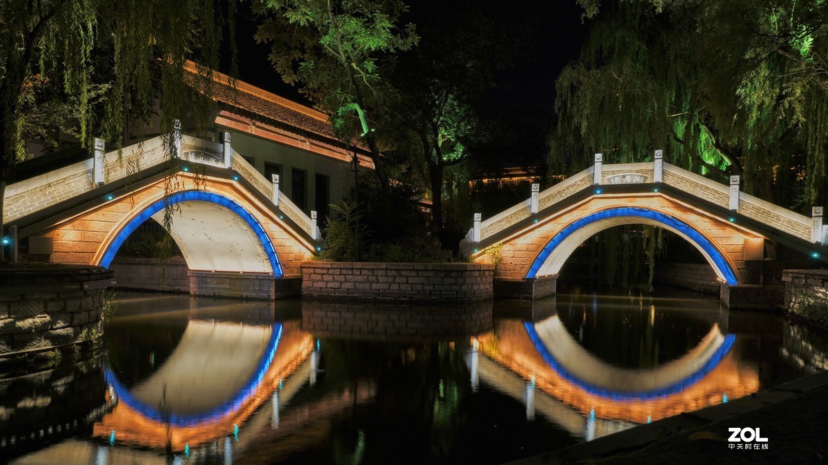 初次发贴，请多包涵！24-240拍的夜景