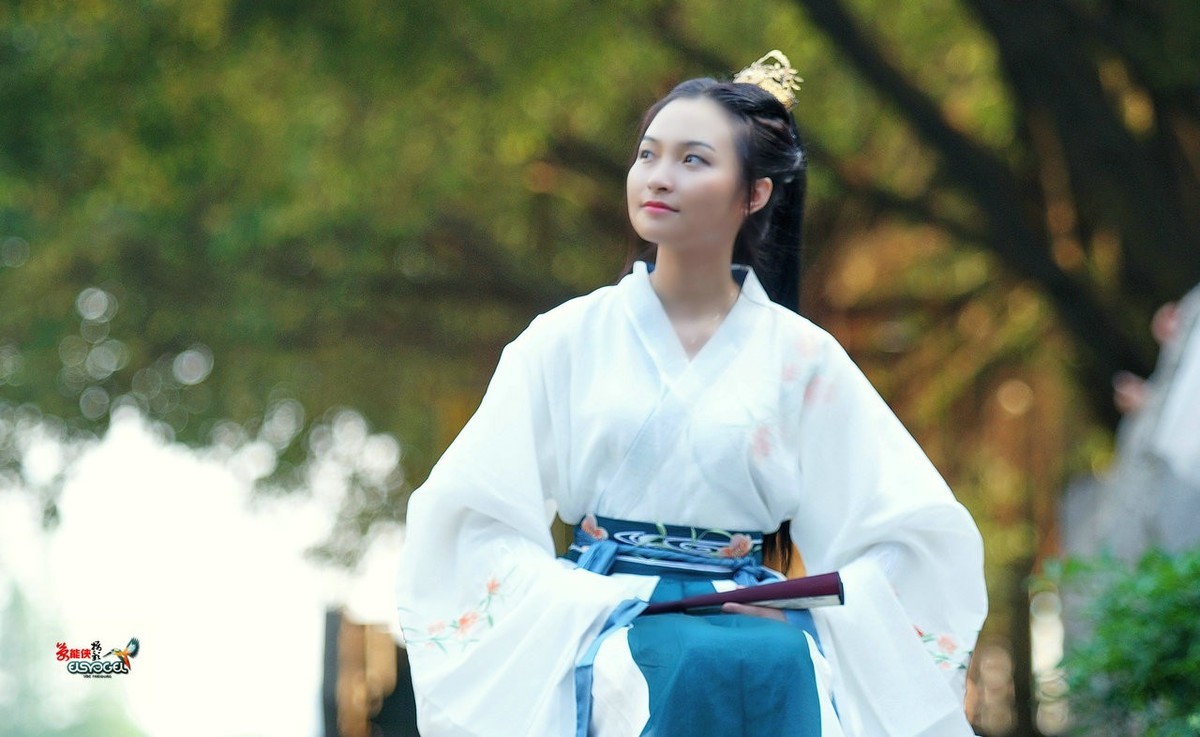 【花谢芳不败】 ---花招