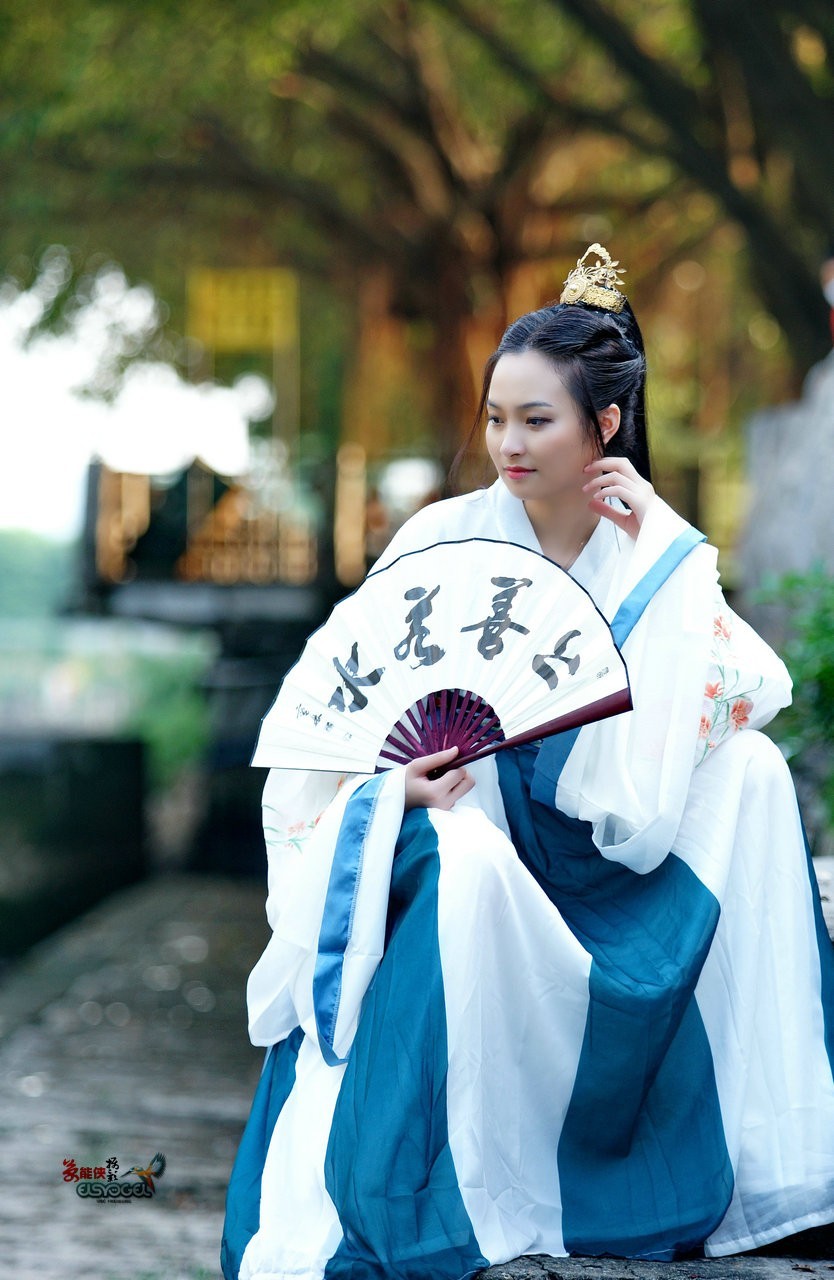 【花谢芳不败】 ---花招