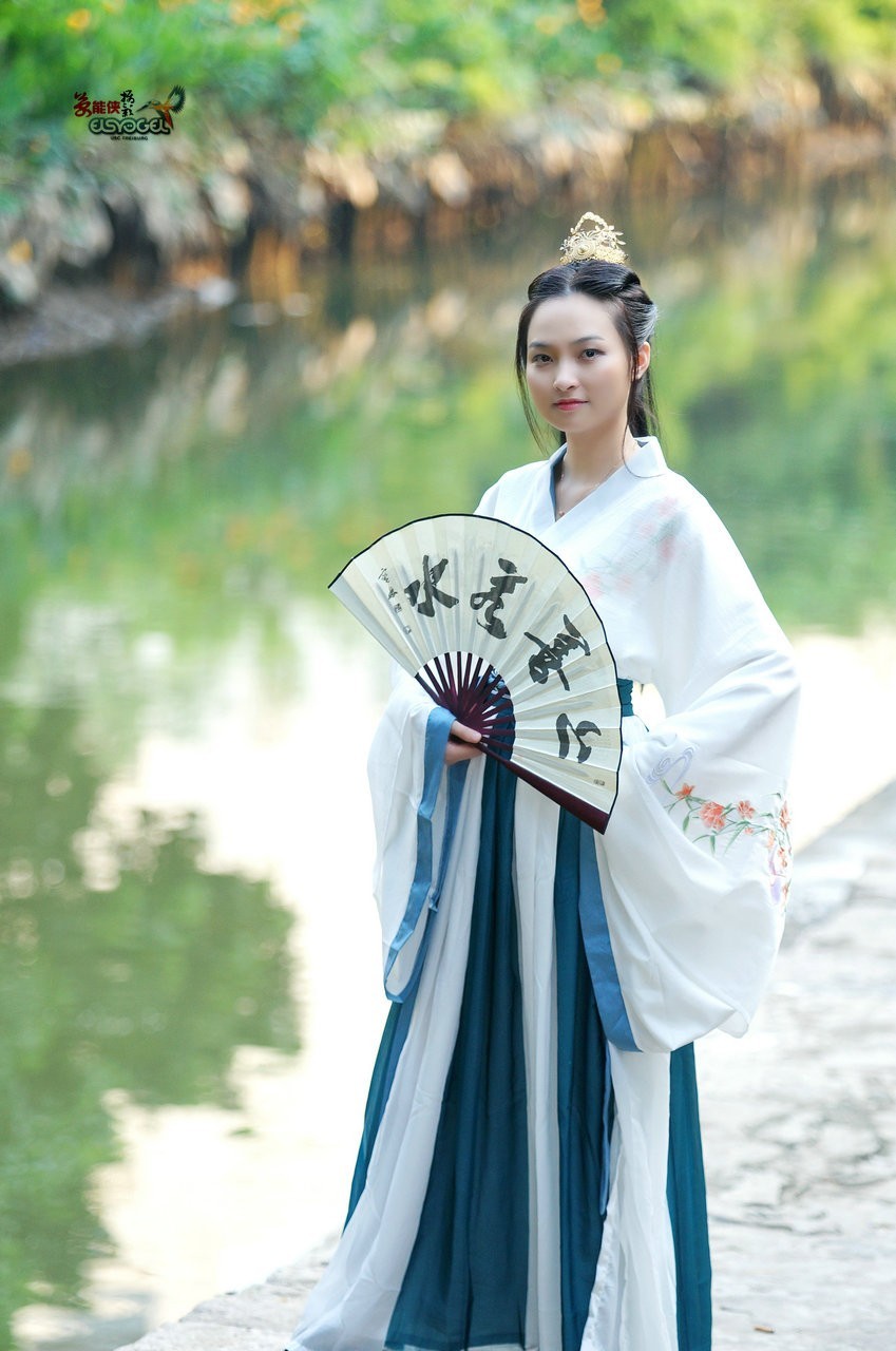 【花谢芳不败】 ---花招