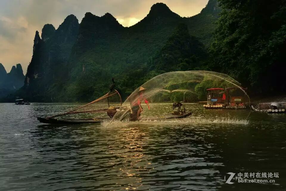 桂林兴坪和八角寨的风光好美