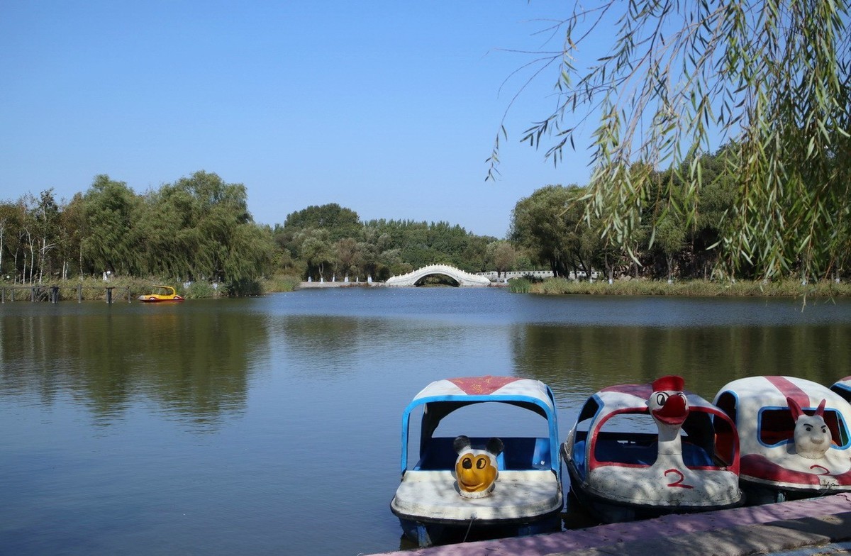 哈爾濱太陽島公園園林概覽西部上