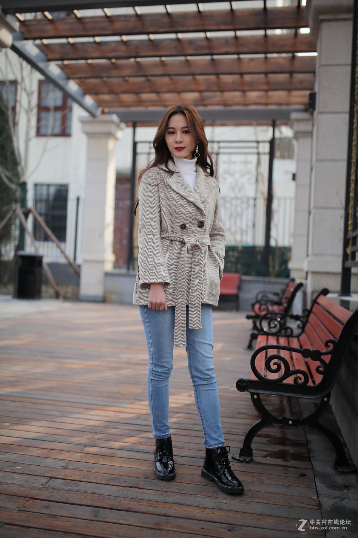 #抓住阳光来作画# 袈蓝春光正可人