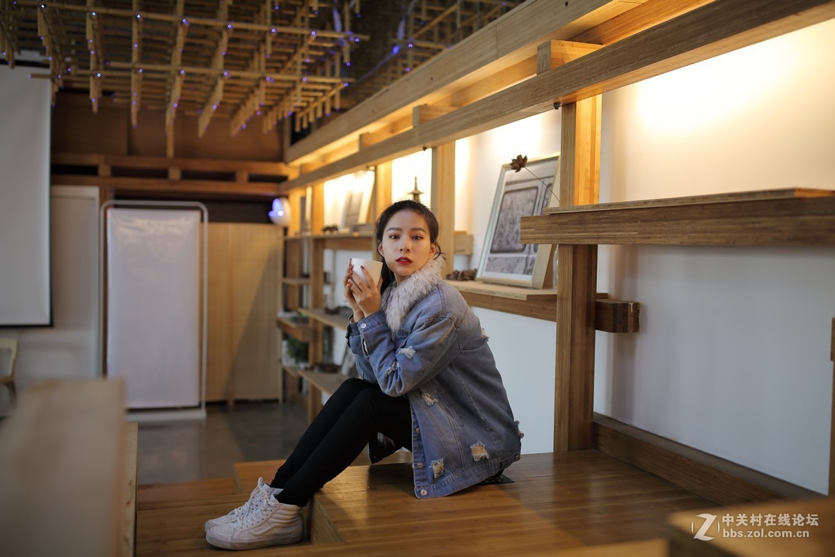 #抓住阳光来作画# 袈蓝春光正可人