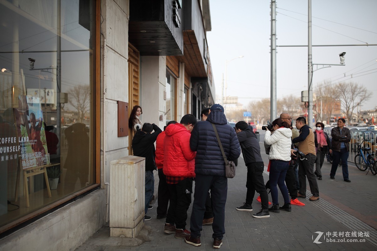 #抓住阳光来作画# 袈蓝春光正可人