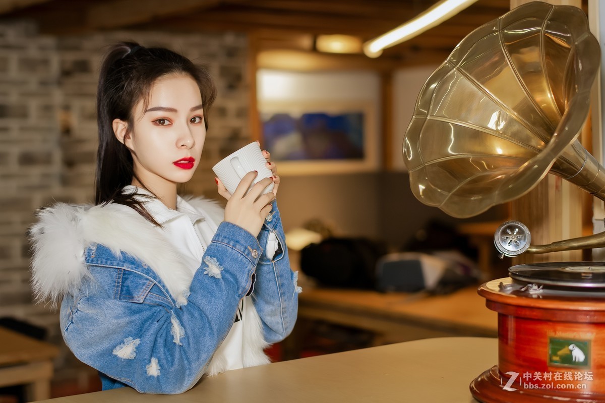 #抓住阳光来作画#  美丽双生花