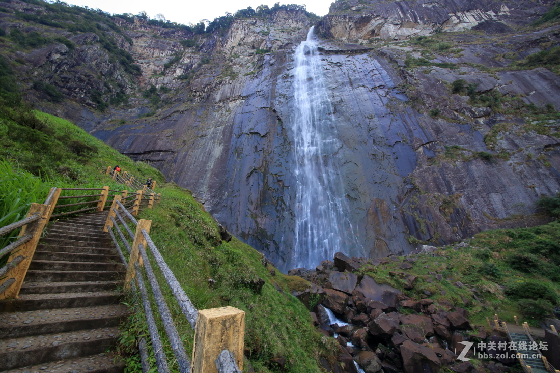福建泉州岱仙瀑布
