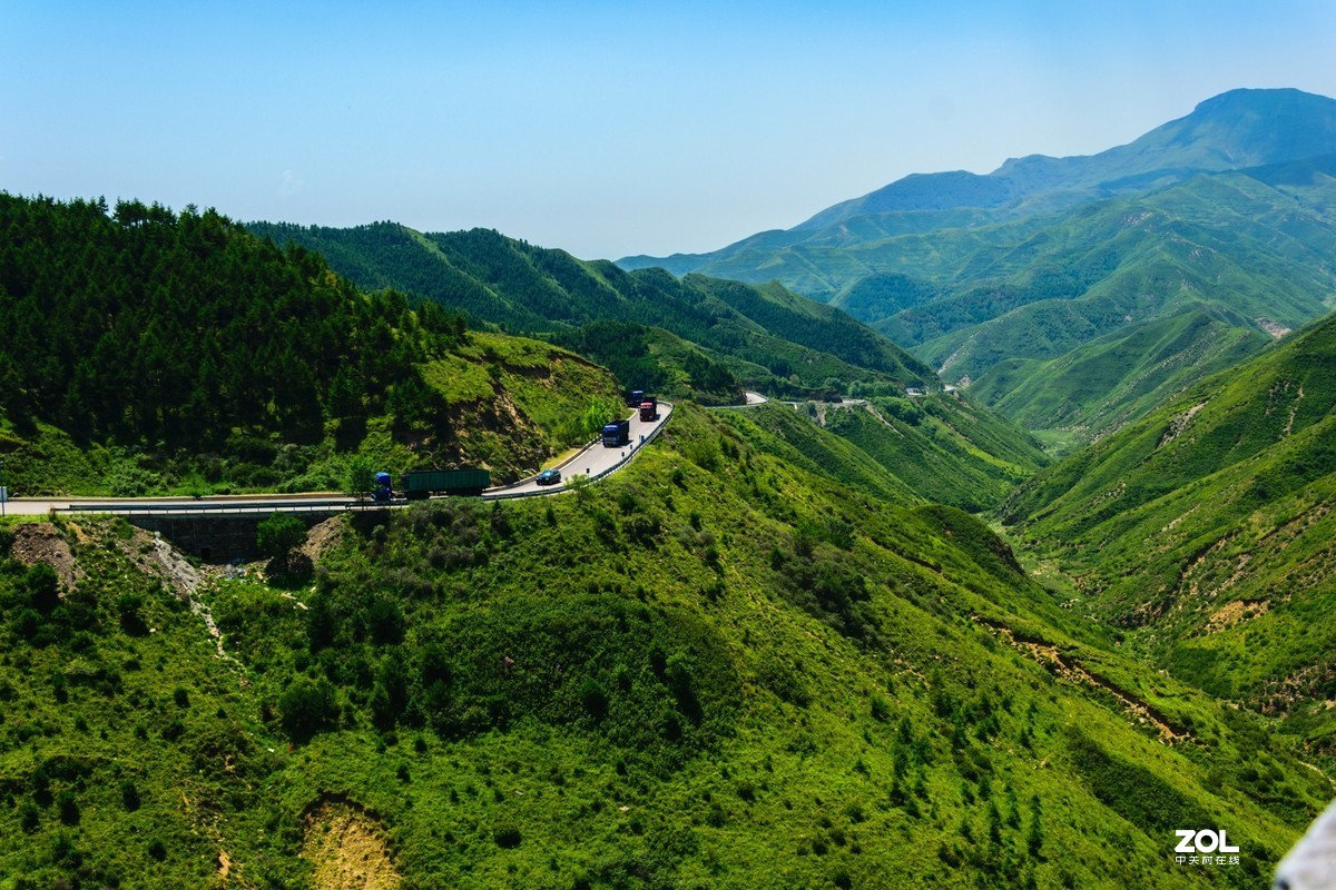 雁门、宁武、偏关三关为首雁门关