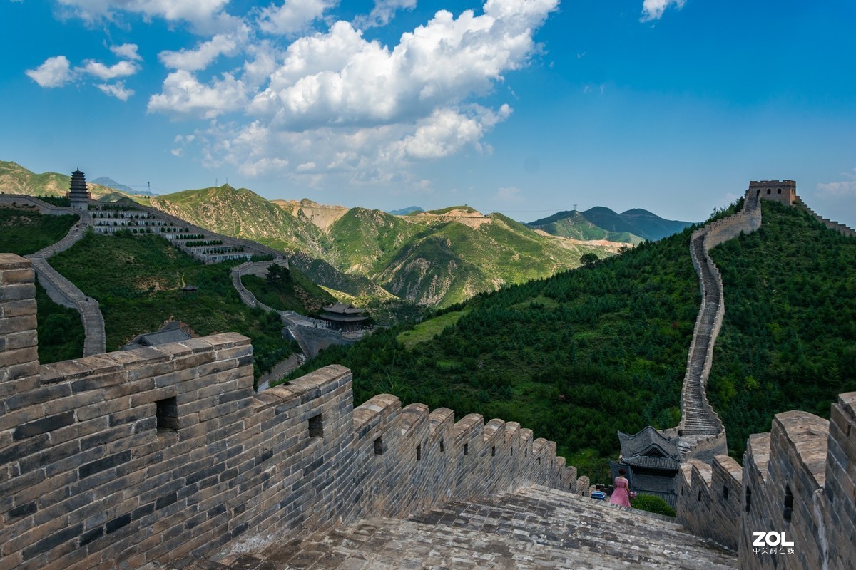 雁门、宁武、偏关三关为首雁门关