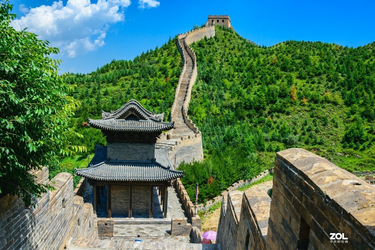 雁门、宁武、偏关三关为首雁门关