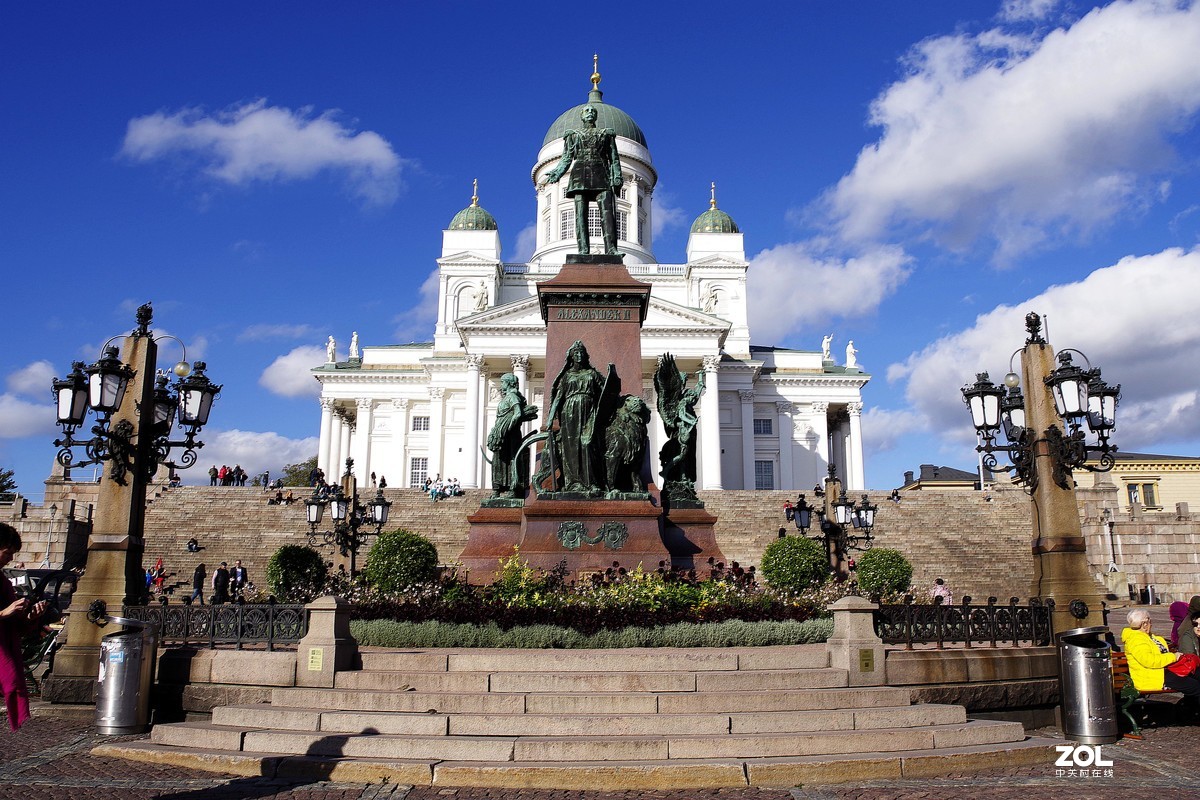 芬兰----首都赫尔辛--基乌斯别斯基大教堂，赫尔辛基大教堂，岩石教堂。