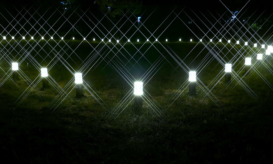 溜圈片《刀光剑影》就是对着一堆地灯瞎拍！也不知起个什么名字了！瞎起名