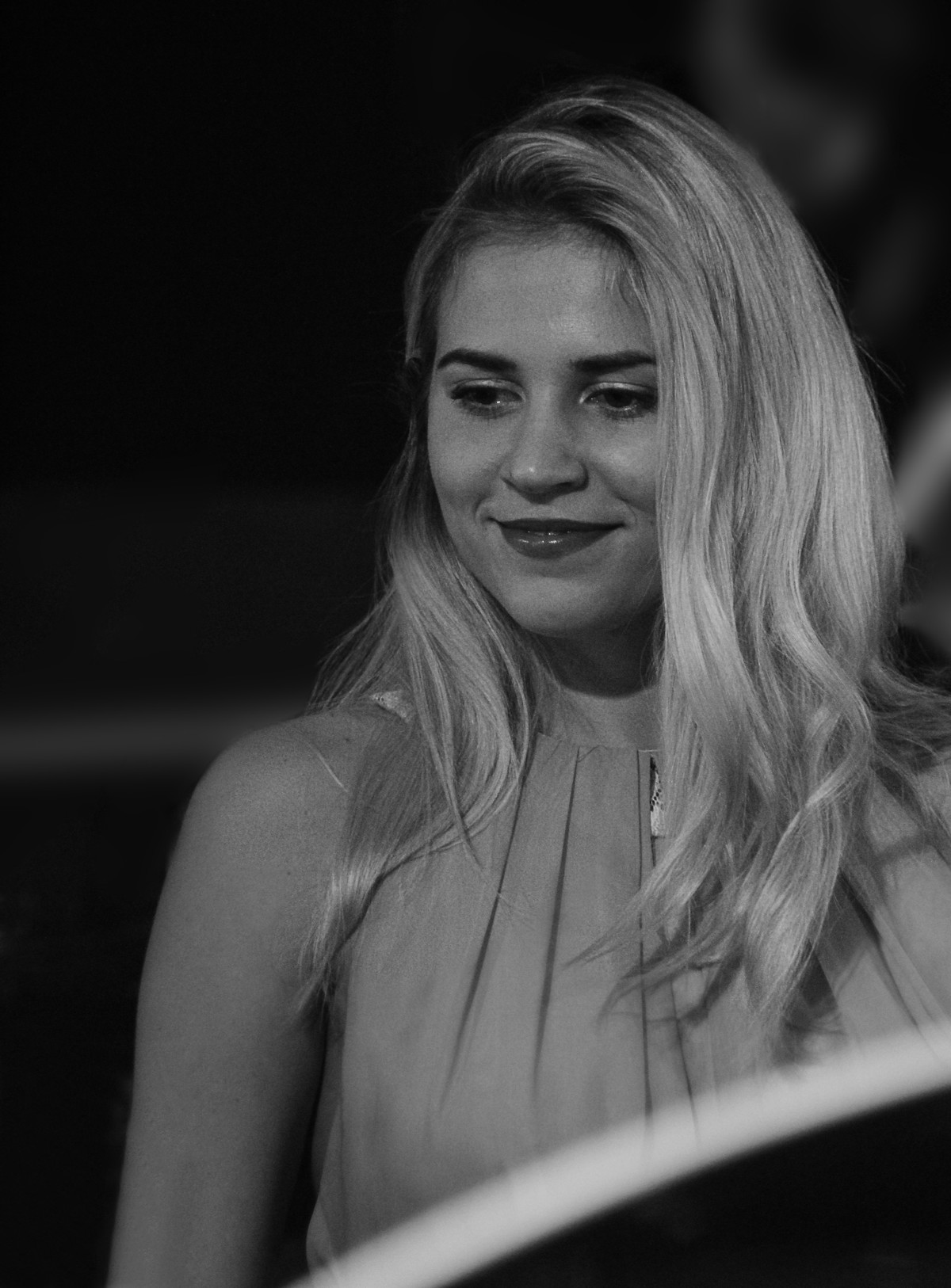 琶洲車展車模之人像習作