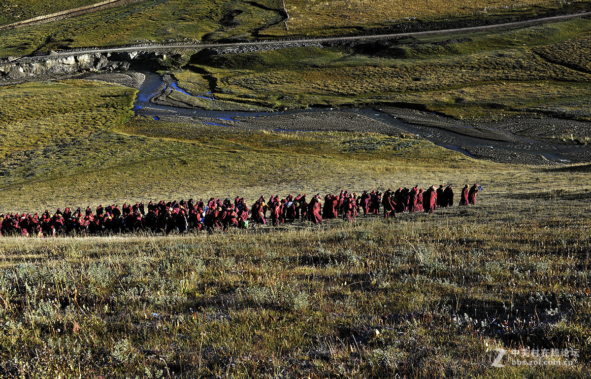 行走川藏线之一 。。。亚青寺