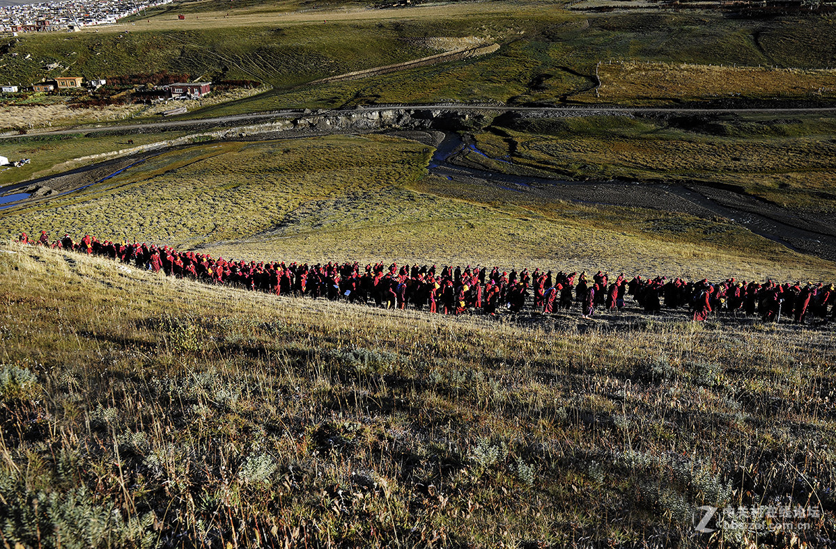 行走川藏线之一 。。。亚青寺