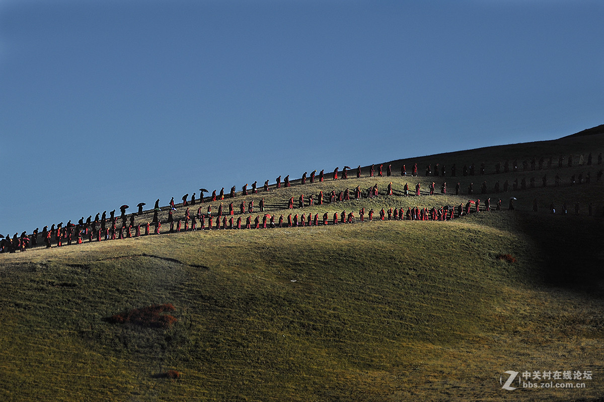 行走川藏线之一 。。。亚青寺