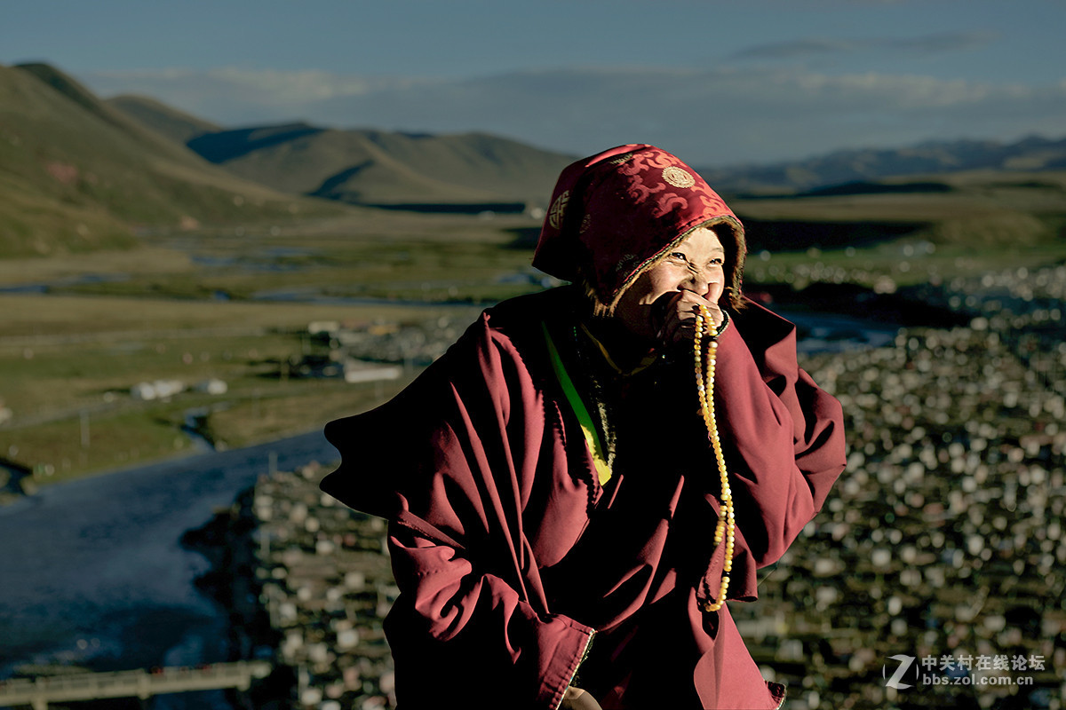 行走川藏线之一 。。。亚青寺