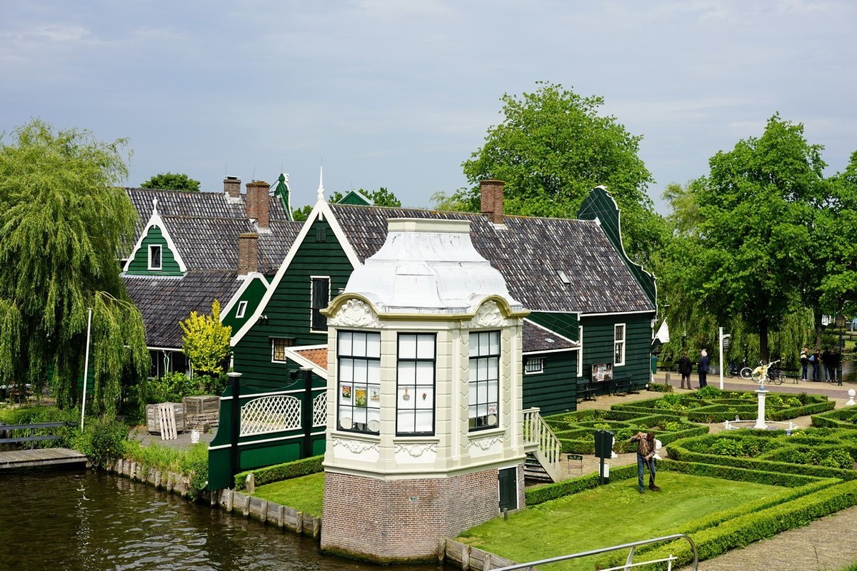 2019-06-03 amsterdam 桑斯安斯风车村中的人家