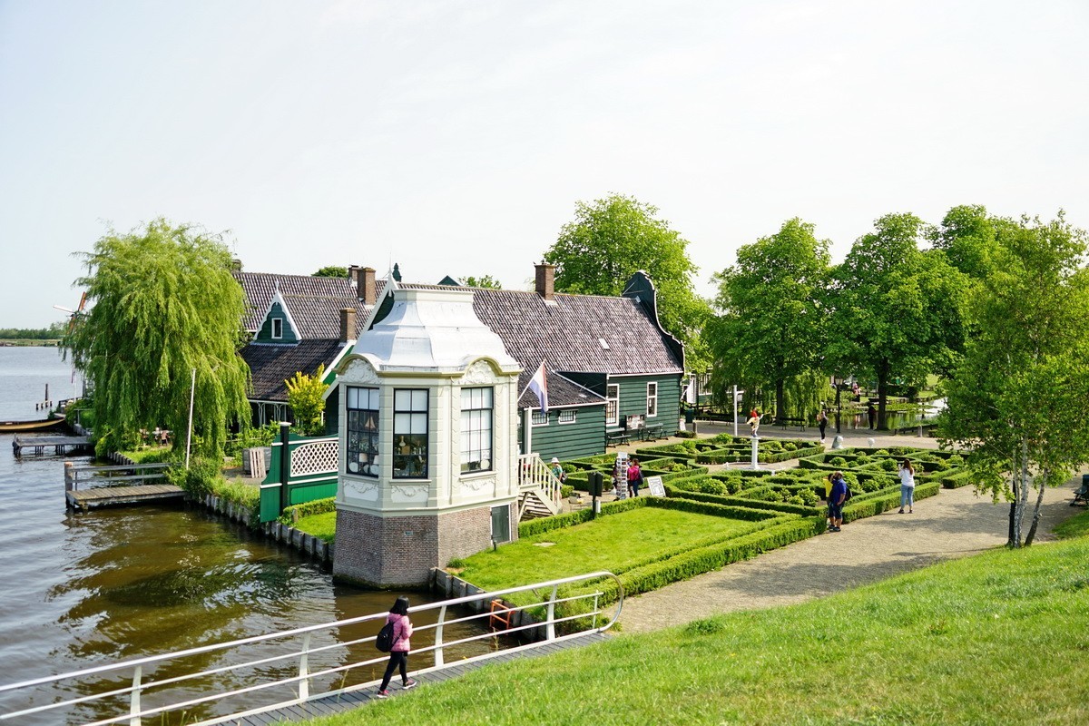 2019-06-03 amsterdam 桑斯安斯风车村中的人家