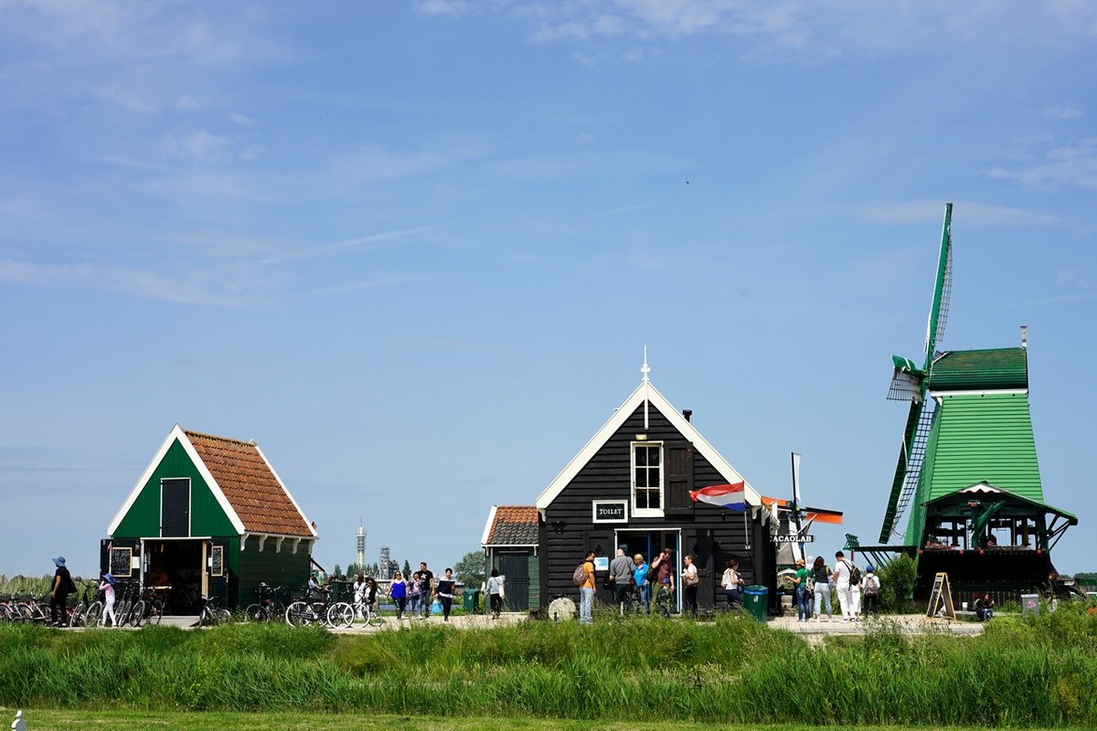 2019-06-03 amsterdam 桑斯安斯风车村中的人家
