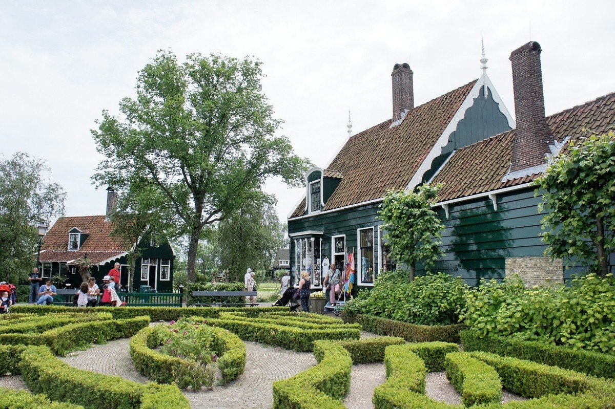 2019-06-03 amsterdam 桑斯安斯风车村中的人家