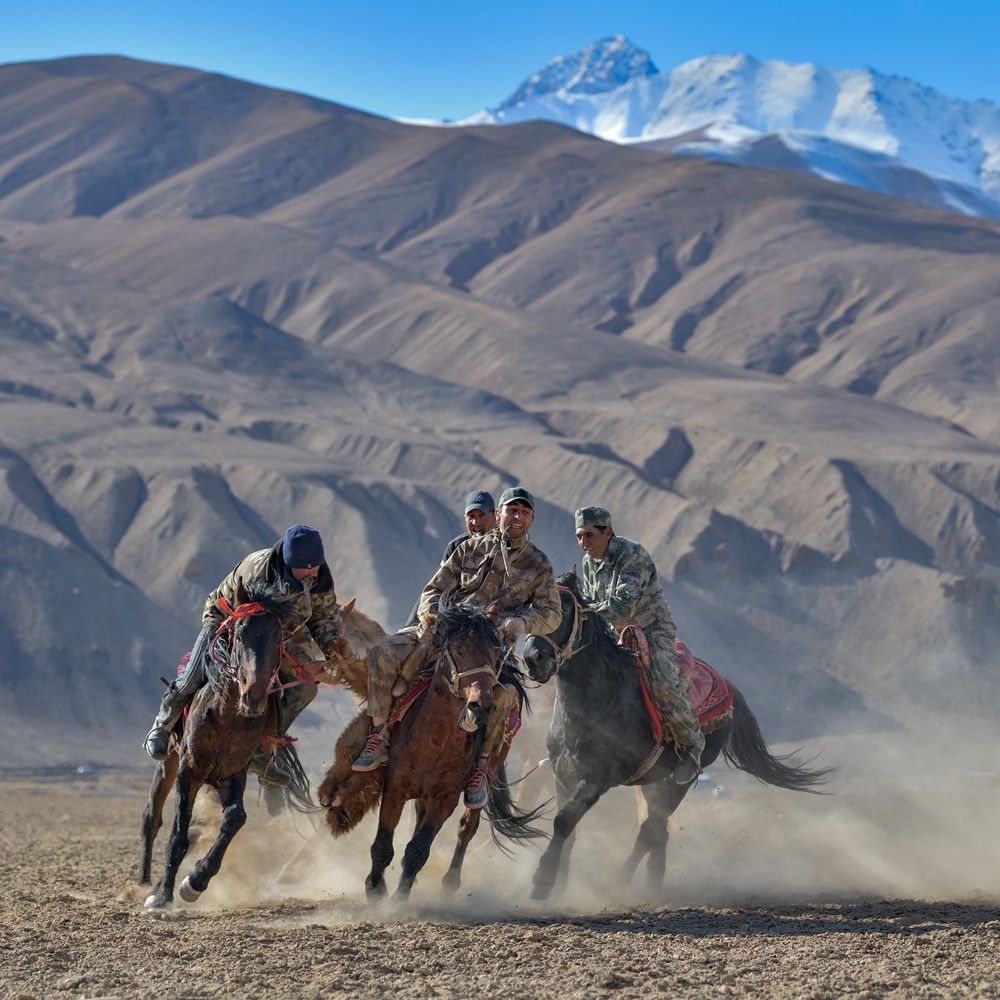 走进帕米尔－塔吉克叨羊