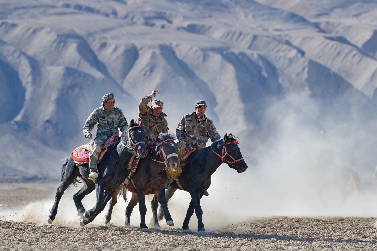 走进帕米尔－塔吉克叨羊