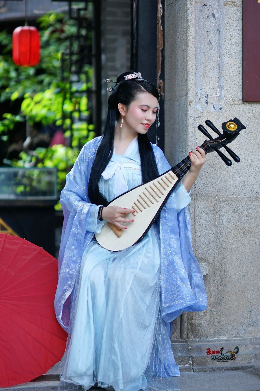 古风琵琶姑娘一臻