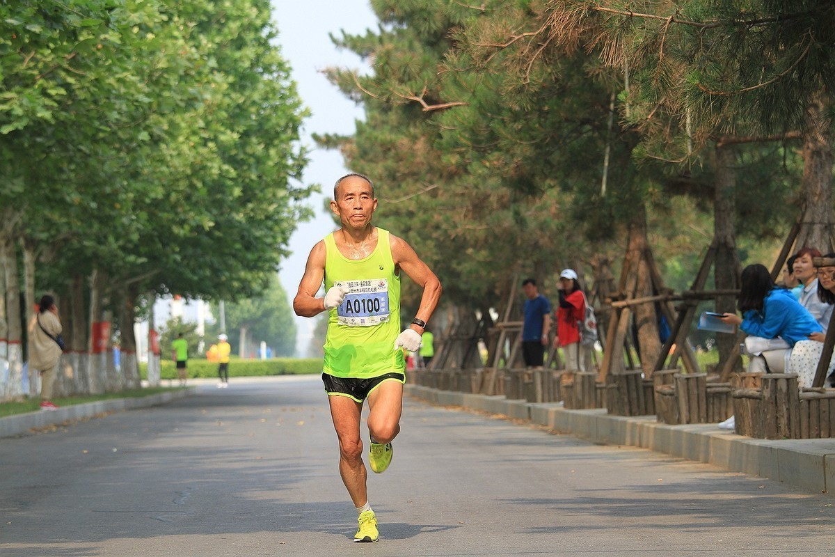 河北省沧州市马拉松比赛拍片