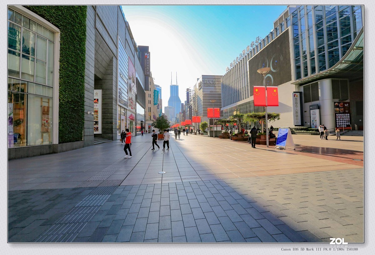 非常时期————曾经的车水马龙,今天路断人稀