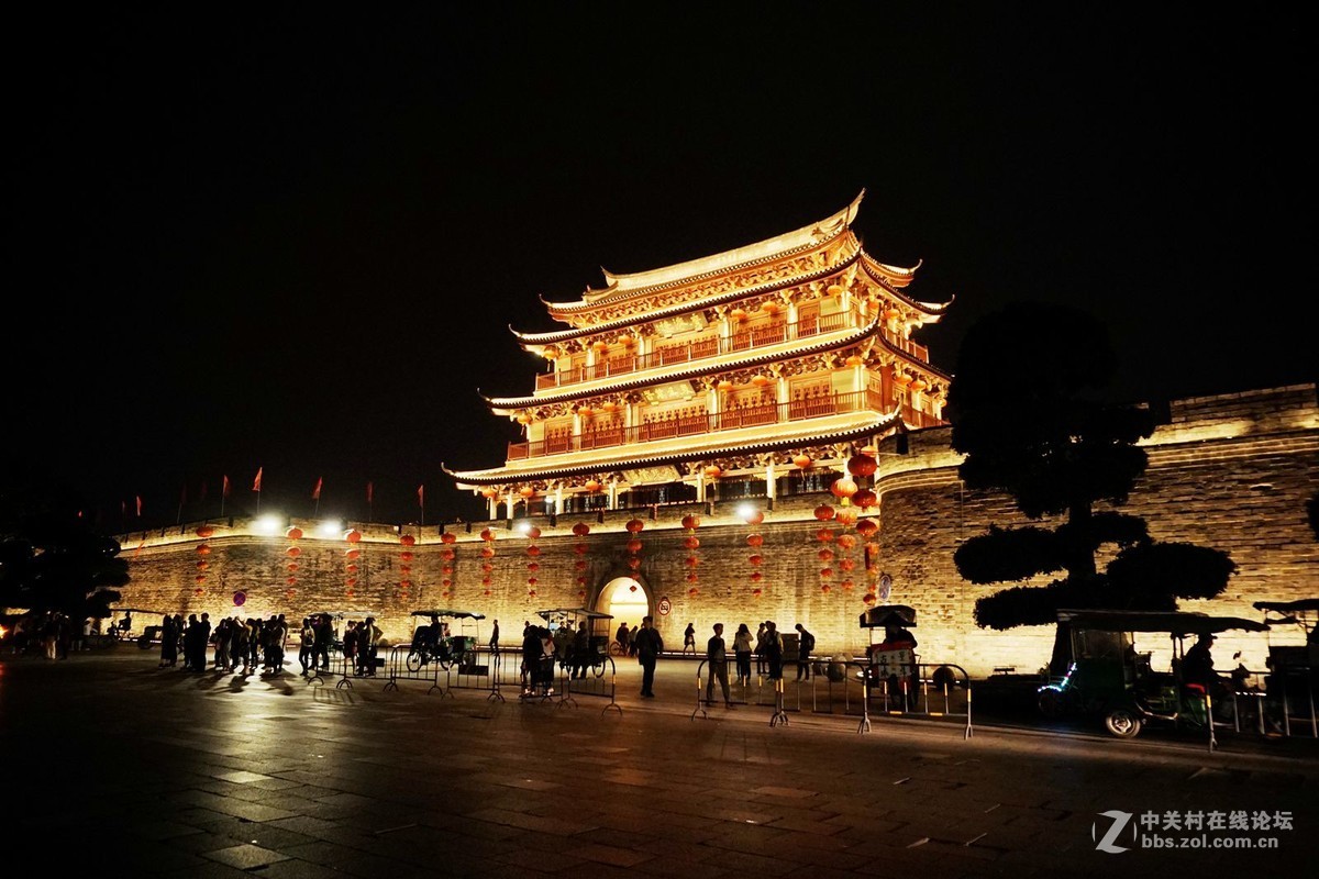 夜景潮州广济楼