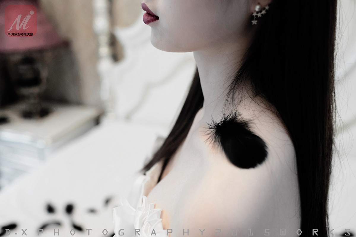 MOKA女神黑天鹅