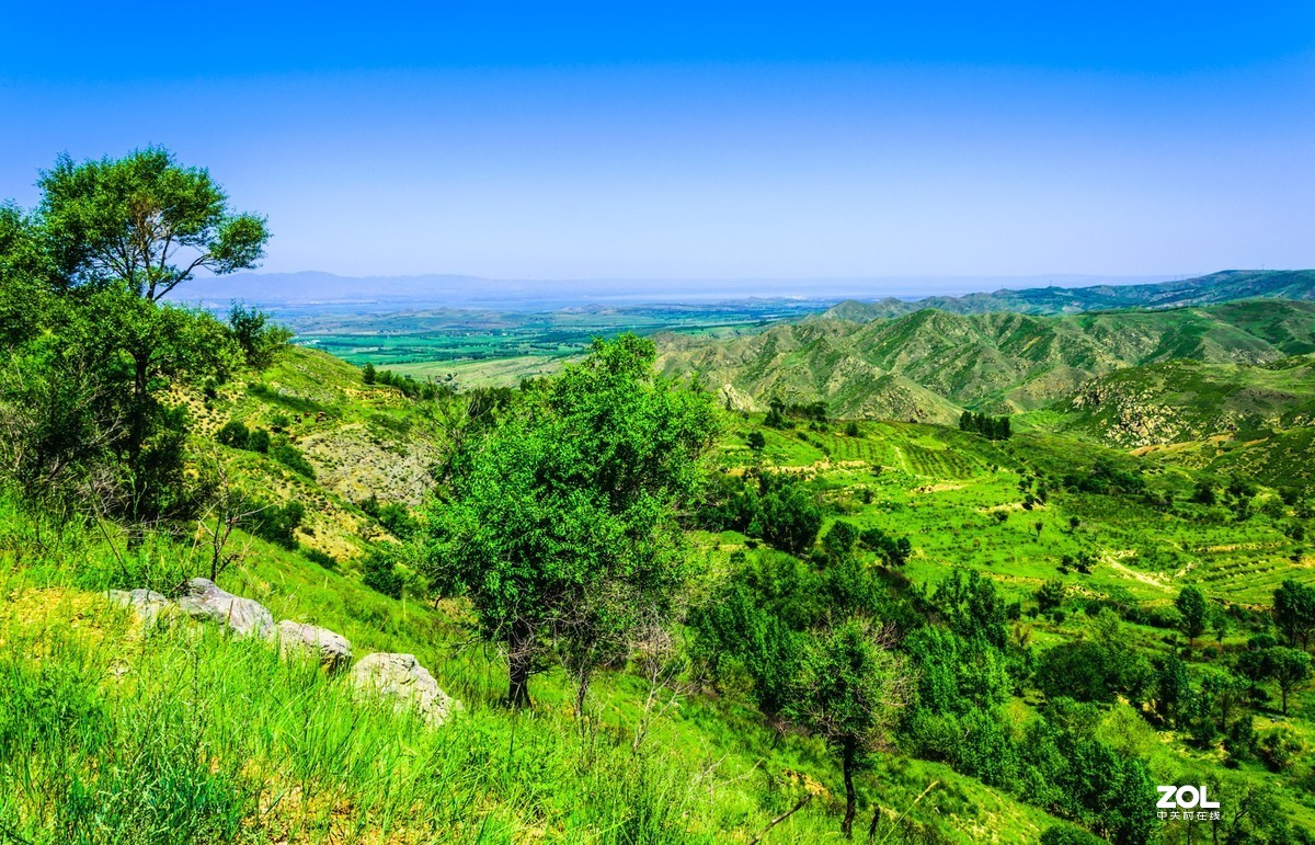 敕勒川阴山下天似穹庐