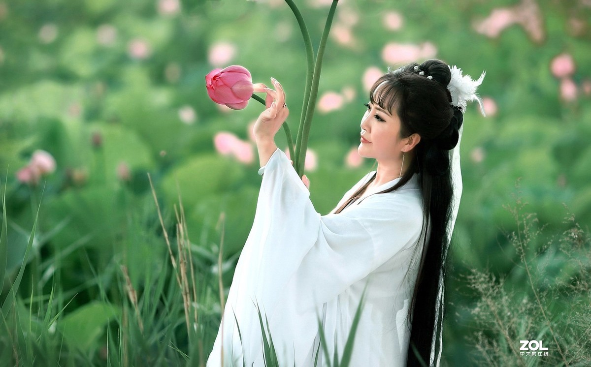 【莲动荷风】——大道无极人像摄影