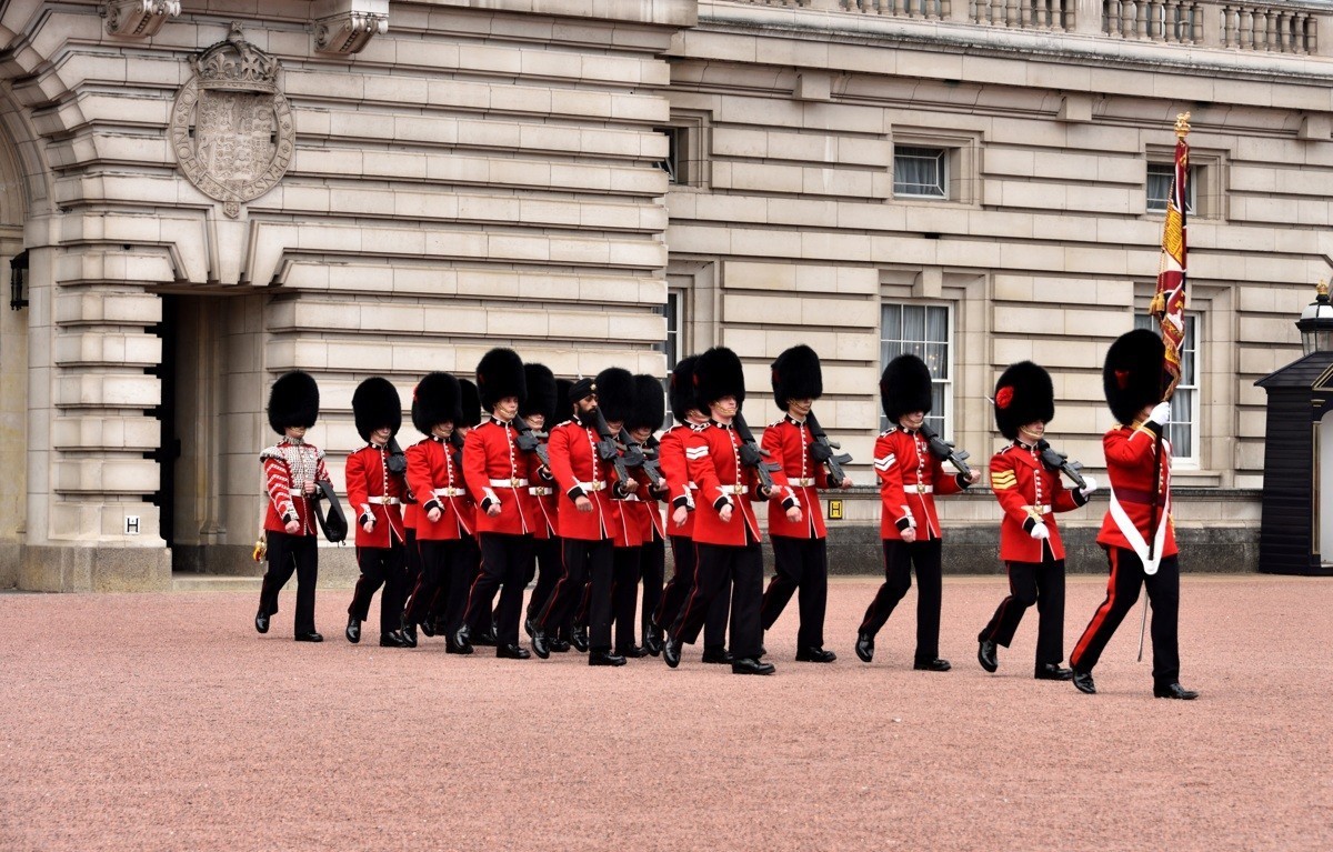 行摄英伦——白金汉宫皇家卫队换岗仪式