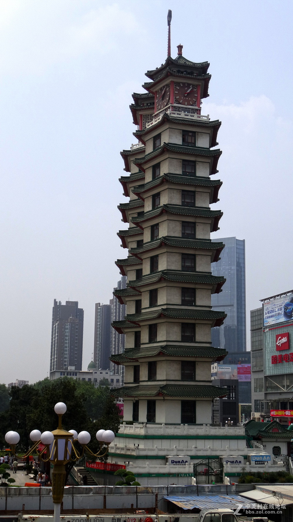 最年轻的全国重点文物保护单位——郑州二七纪念塔