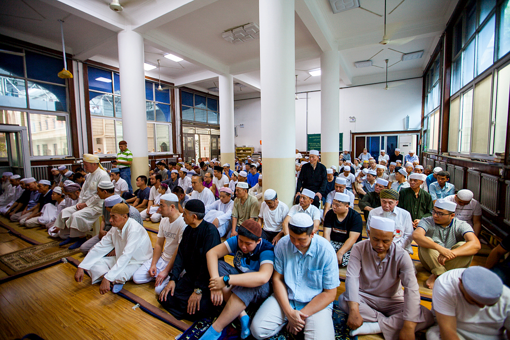 西安红府街清真寺开斋节会礼纪实