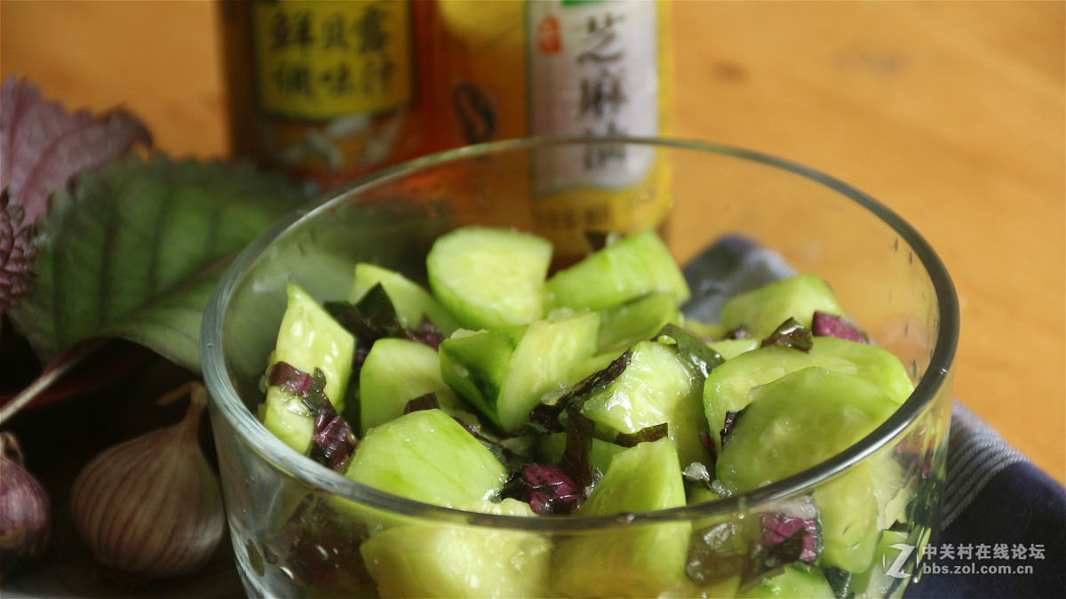 紫苏拌黄瓜
