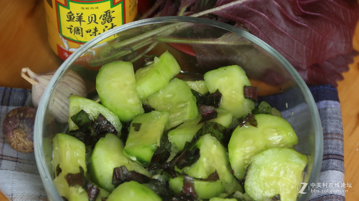 紫苏拌黄瓜