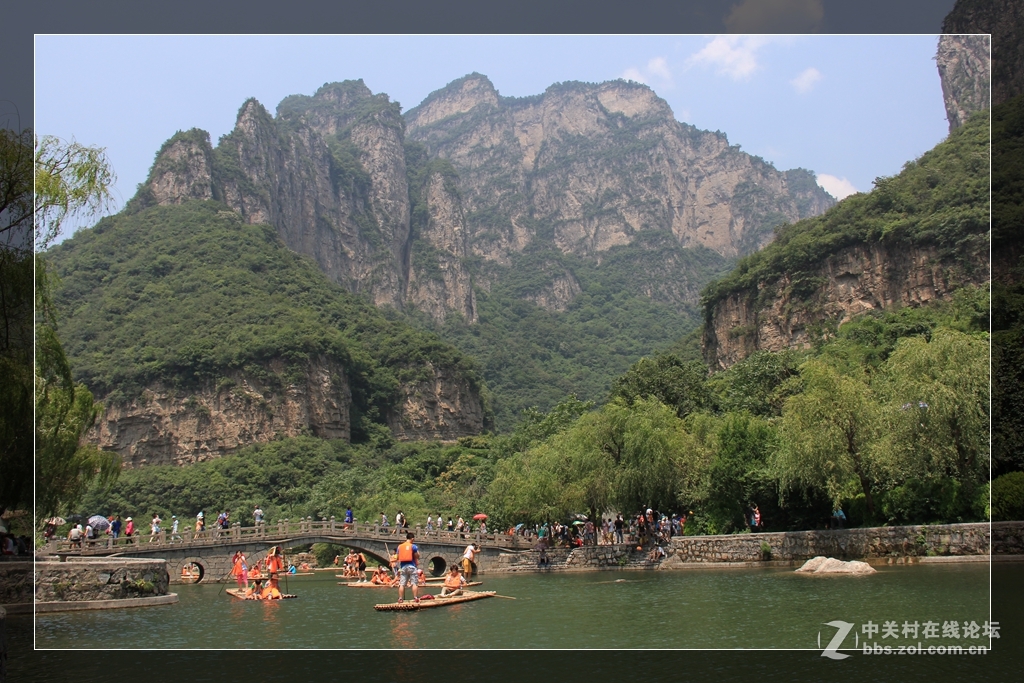 焦作云台山游记--泉瀑峡5--小小竹排......