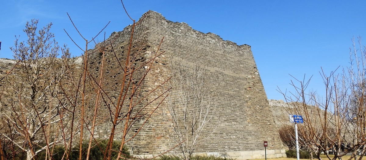 早春二月的明城墙遗址公园