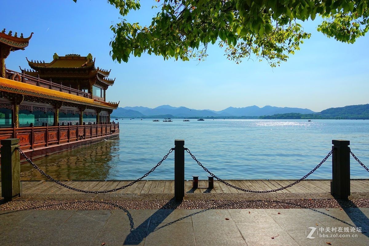 西子湖畔
