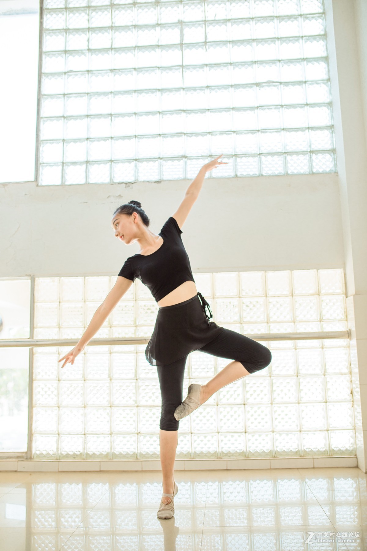 舞蹈生的专业级照片很美