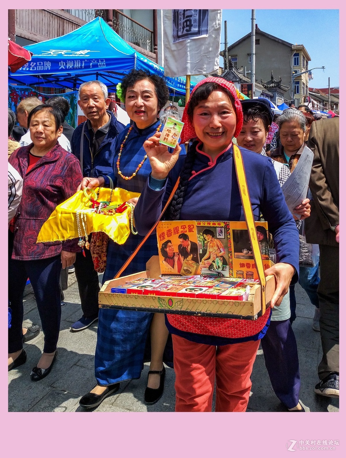 三林塘庙会手机扫拍