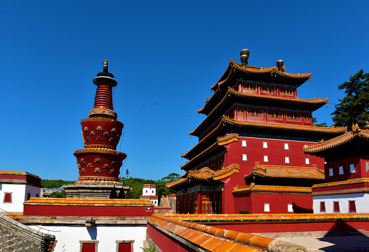 承德外八庙风景普宁寺
