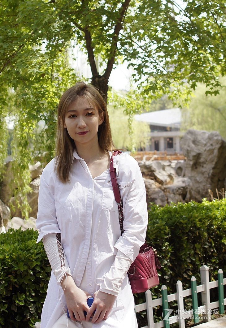 用（索尼a580+美能达AF282镜头）拍的人像