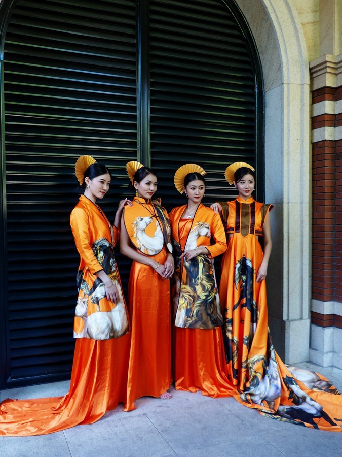 天津民园模特秀